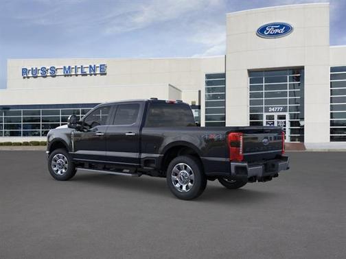 Agate Black 2026 Ford F-350 Lariat Super Duty
