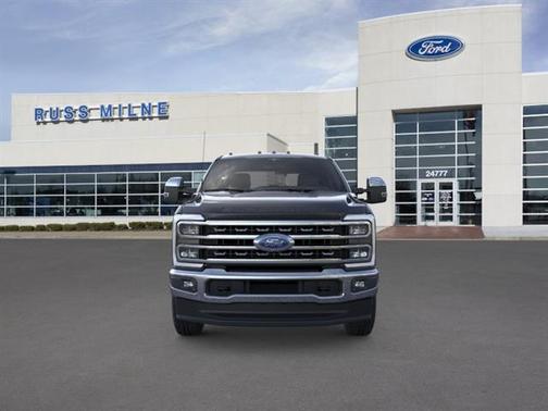 Agate Black 2026 Ford F-350 Lariat Super Duty
