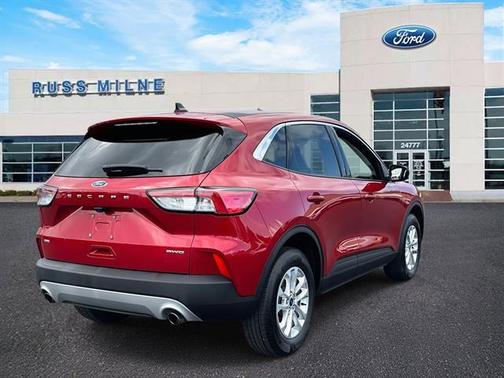 2022 Ford Escape SE