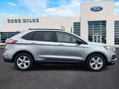 2020 Ford Edge SE