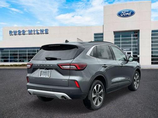 2023 Ford Escape Platinum