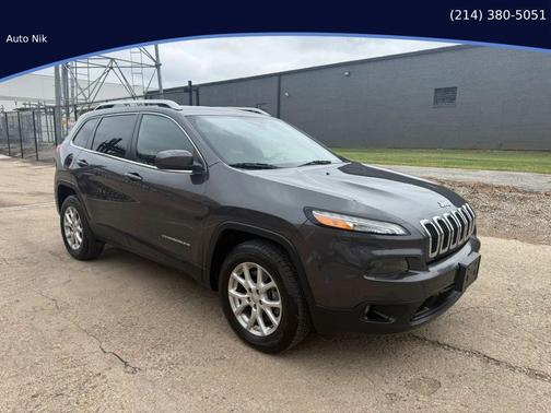 Granite Crystal Metallic Clearcoat 2015 Jeep Cherokee Sport