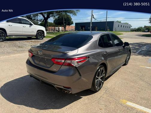 Predawn Gray Mica 2018 Toyota Camry SE