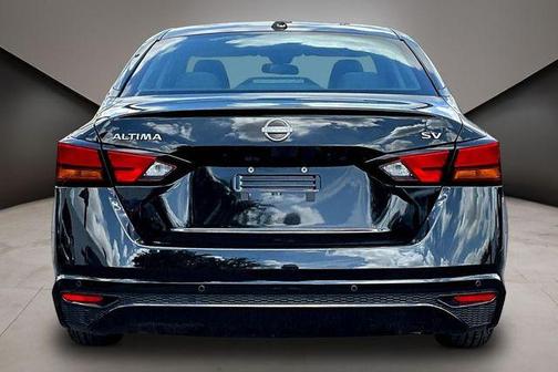 Super Black Clearcoat 2024 Nissan Altima 2.5 SV