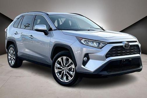 2020 Toyota RAV4 XLE Premium