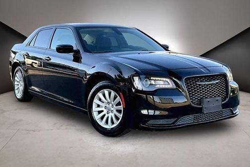Gloss Black 2021 Chrysler 300 Touring