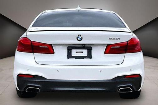 Alpine White 2019 BMW 530 i