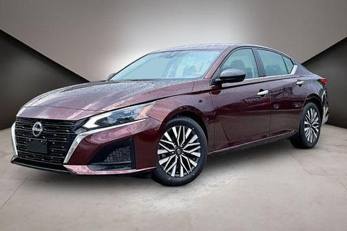 Garnet Pearl 2024 Nissan Altima 2.5 SV