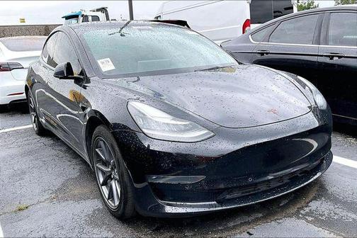 Black 2022 Tesla Model 3 Long Range