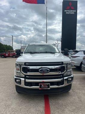 Oxford White 2022 Ford F-250 XLT