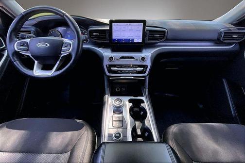 Black Metallic 2023 Ford Explorer XLT