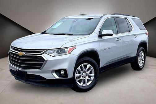 Silver Ice Metallic 2021 Chevrolet Traverse LT Cloth