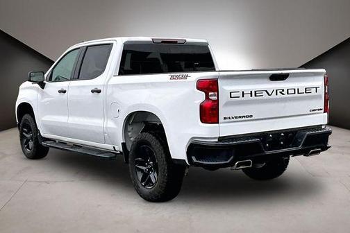 Summit White 2024 Chevrolet Silverado 1500 Custom Trail Boss