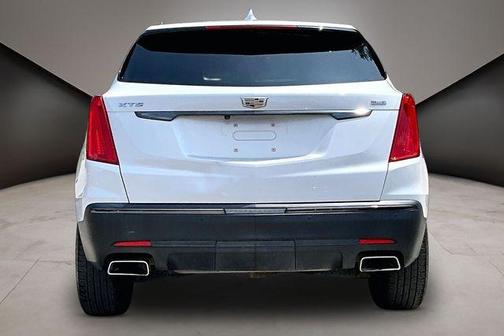 Crystal White Tri-Coat 2019 Cadillac XT5 Luxury