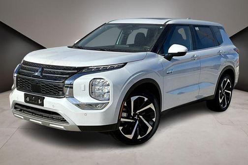 2025 Mitsubishi Outlander PHEV SE