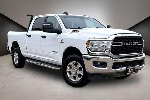 Bright White Clearcoat 2024 RAM 2500 Big Horn