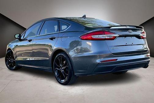Magnetic 2019 Ford Fusion SE