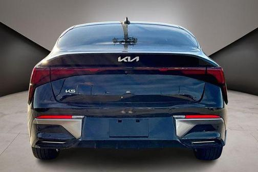 2025 Kia K5 EX
