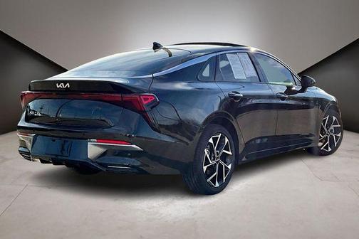 2025 Kia K5 EX