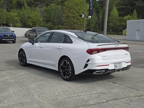 2022 Kia K5 GT-Line