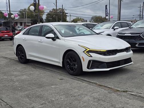 2025 Kia K5 LXS