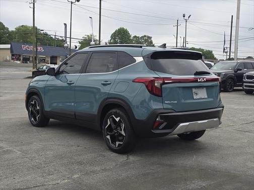 2025 Kia Seltos EX