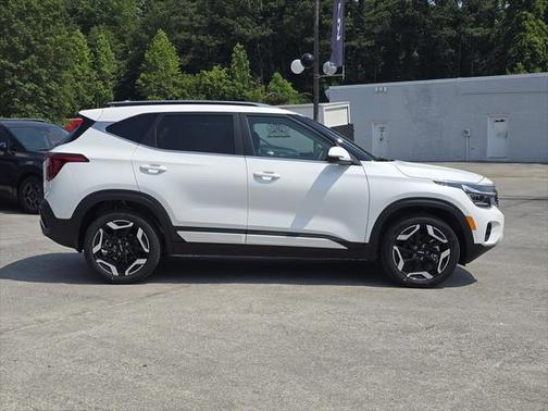 2025 Kia Seltos SX