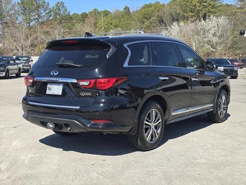 2020 INFINITI QX60 Luxe