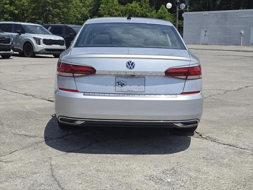 2021 Volkswagen Passat 2.0T SE