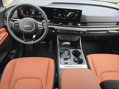 2025 Kia Carnival EX