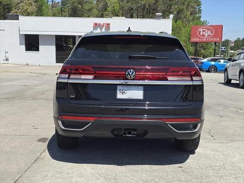2024 Volkswagen Atlas Cross Sport 2.0T SE w/Technology