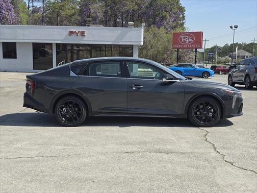 2025 Kia K4 GT-Line Turbo