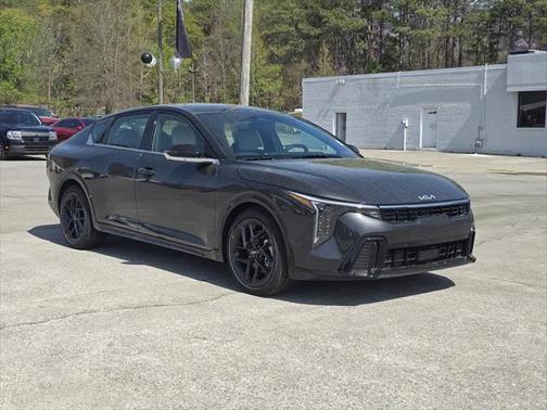 2025 Kia K4 GT-Line Turbo
