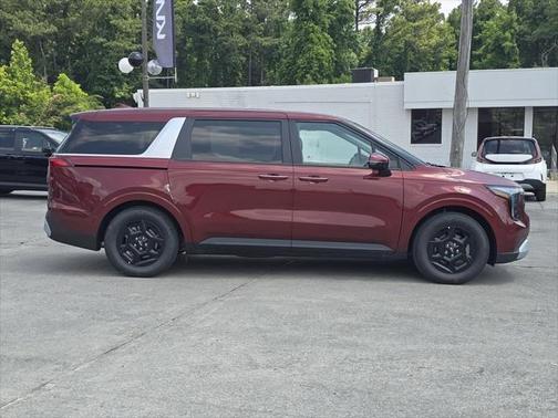 2025 Kia Carnival LXS