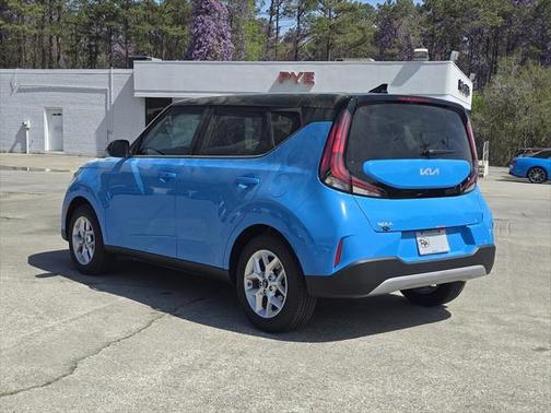 2025 Kia Soul S