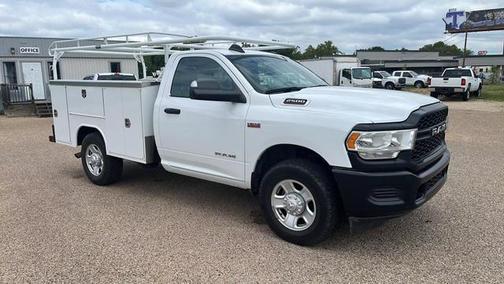 2022 RAM 2500 Tradesman Regular Cab 4x2 8' Box
