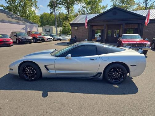 2002 Chevrolet Corvette Base