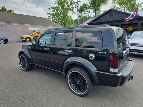 2011 Dodge Nitro Shock