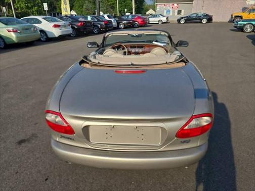 1997 Jaguar XK8