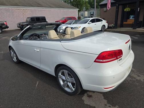 2012 Volkswagen Eos Lux