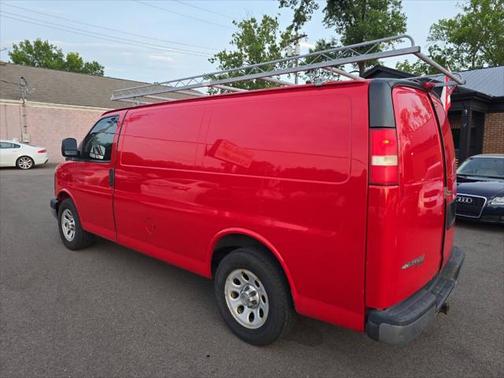 2013 Chevrolet Express 1500 Work Van