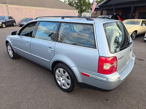 2001 Volkswagen Passat GLX V6 4Motion