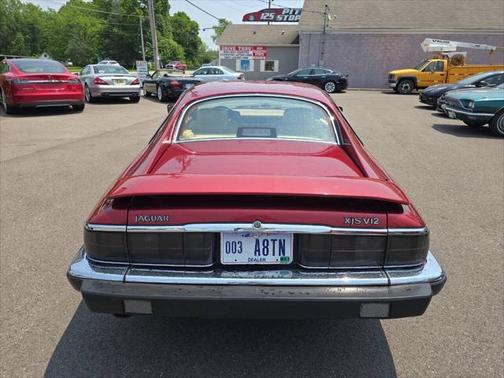 1992 Jaguar XJS XJS 2dr Coupe