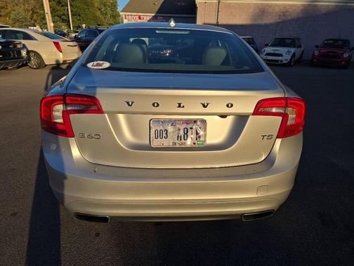 2014 Volvo S60 T5