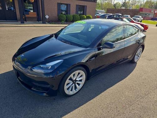 2022 Tesla Model 3 Standard Range