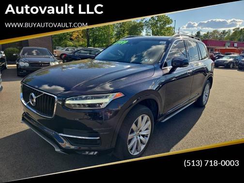 2016 Volvo XC90 T6 Momentum