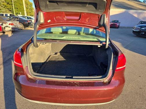 2014 Volkswagen Passat 2.0L TDI DSG SE w/Sunroof