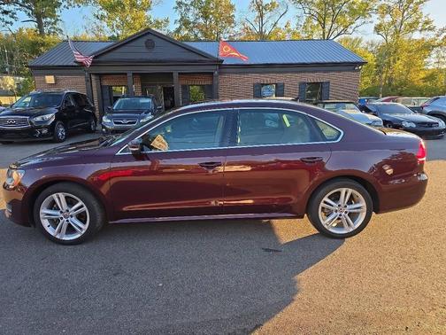 2014 Volkswagen Passat 2.0L TDI DSG SE w/Sunroof