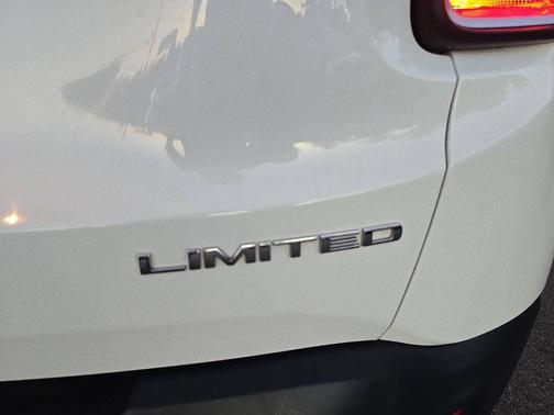 2016 Jeep Renegade Limited