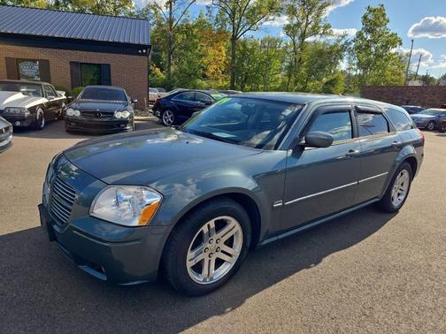 2005 Dodge Magnum RT